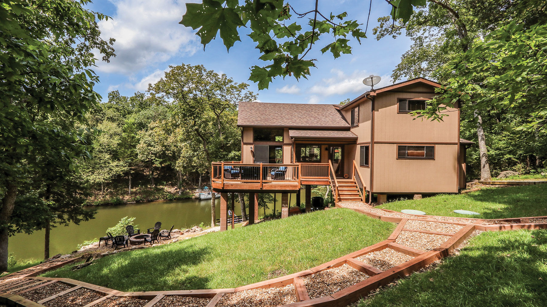 Frieden Lake House